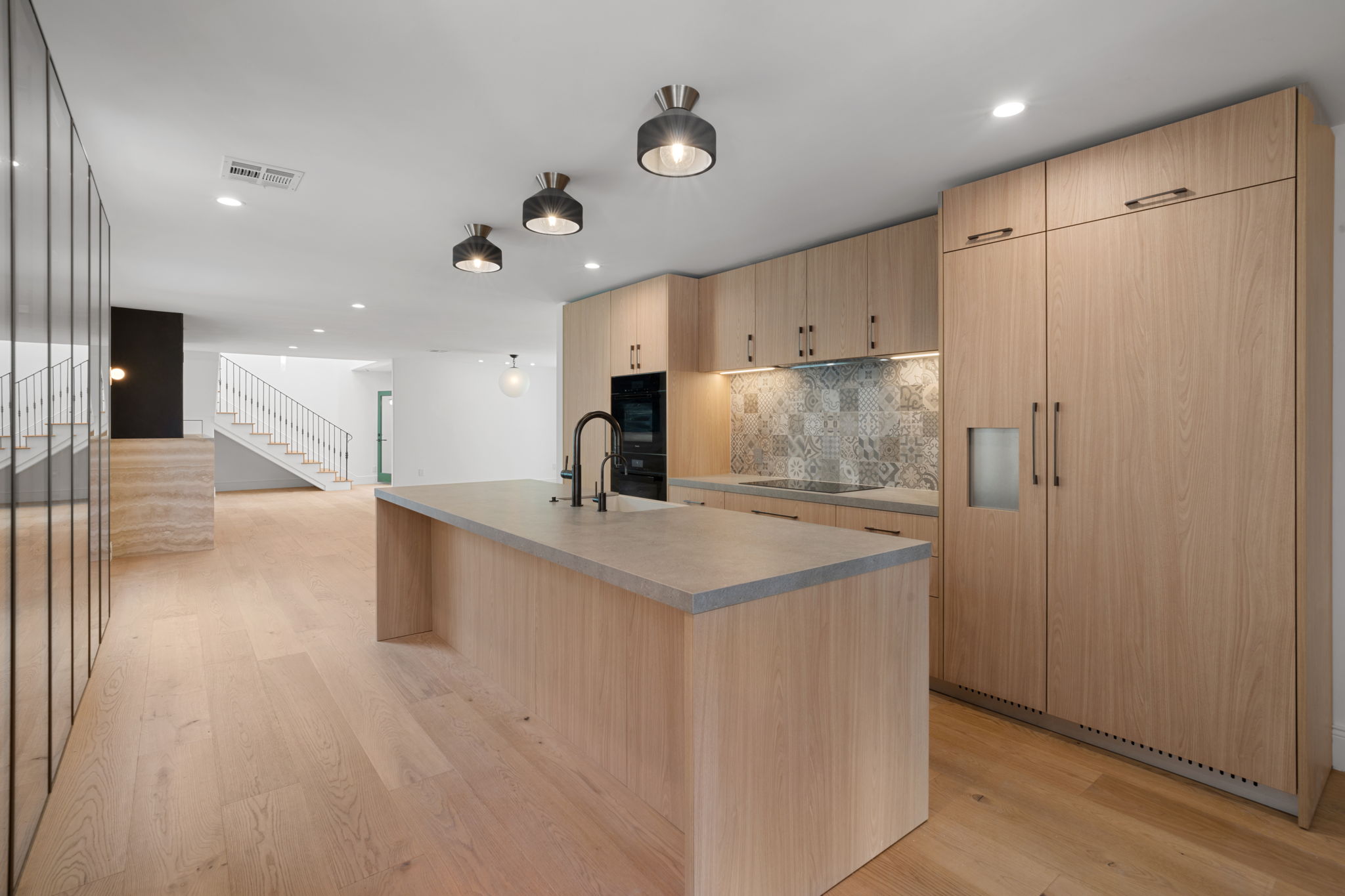 Italian cabinetry kitchen design in Manhattan Beach Walk Streets home renovation